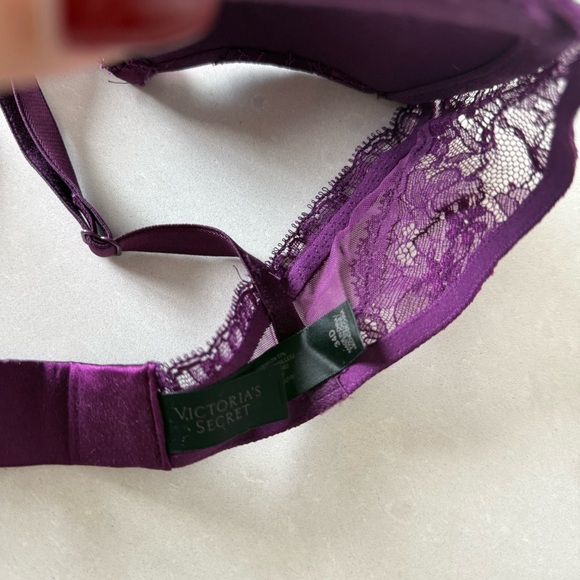 Victoria's Secret Designer Swarovski Crystal Bra & Panty Lingerie Set - Picture 15 of 15